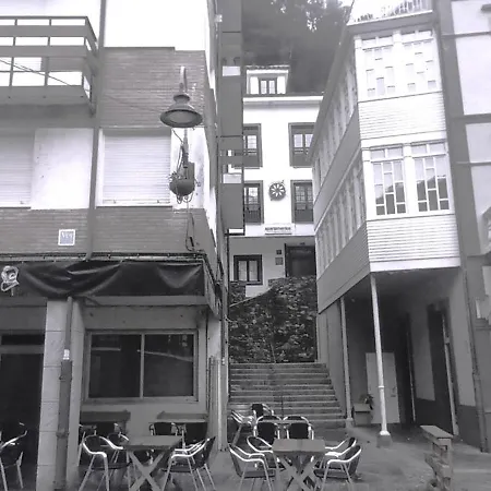 La Casa De La Plaza Cudillero