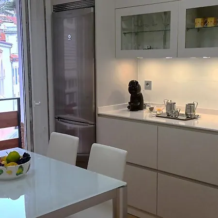 La Casa De La Plaza Appartamento Cudillero